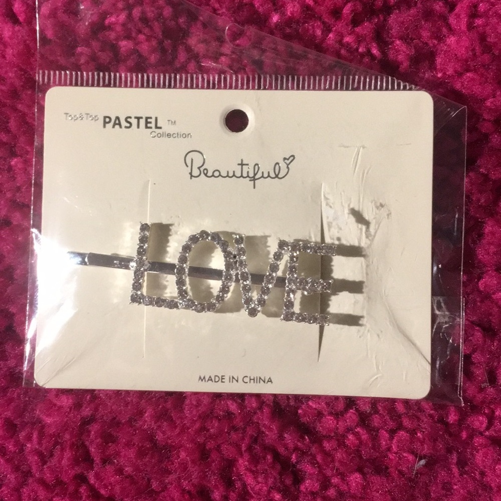 LOVE Hair Clip